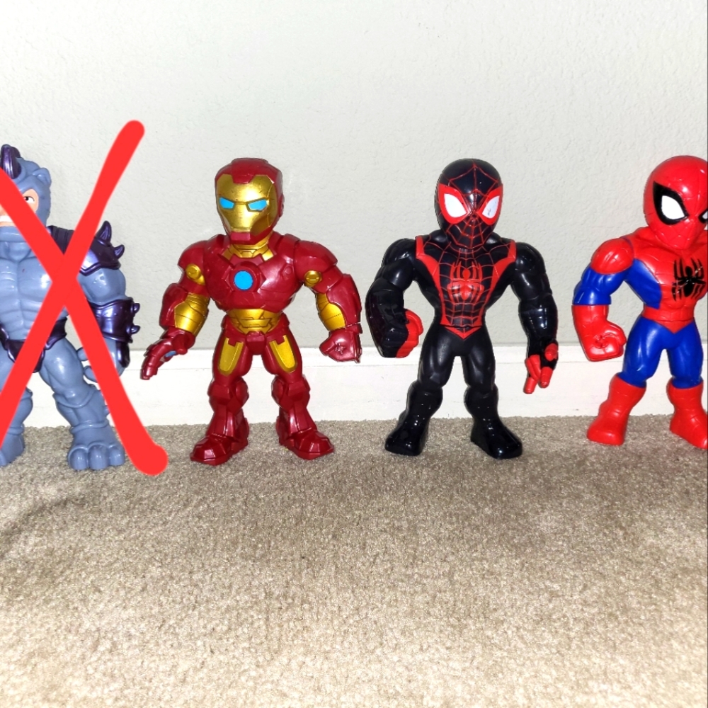 Miniature figurines